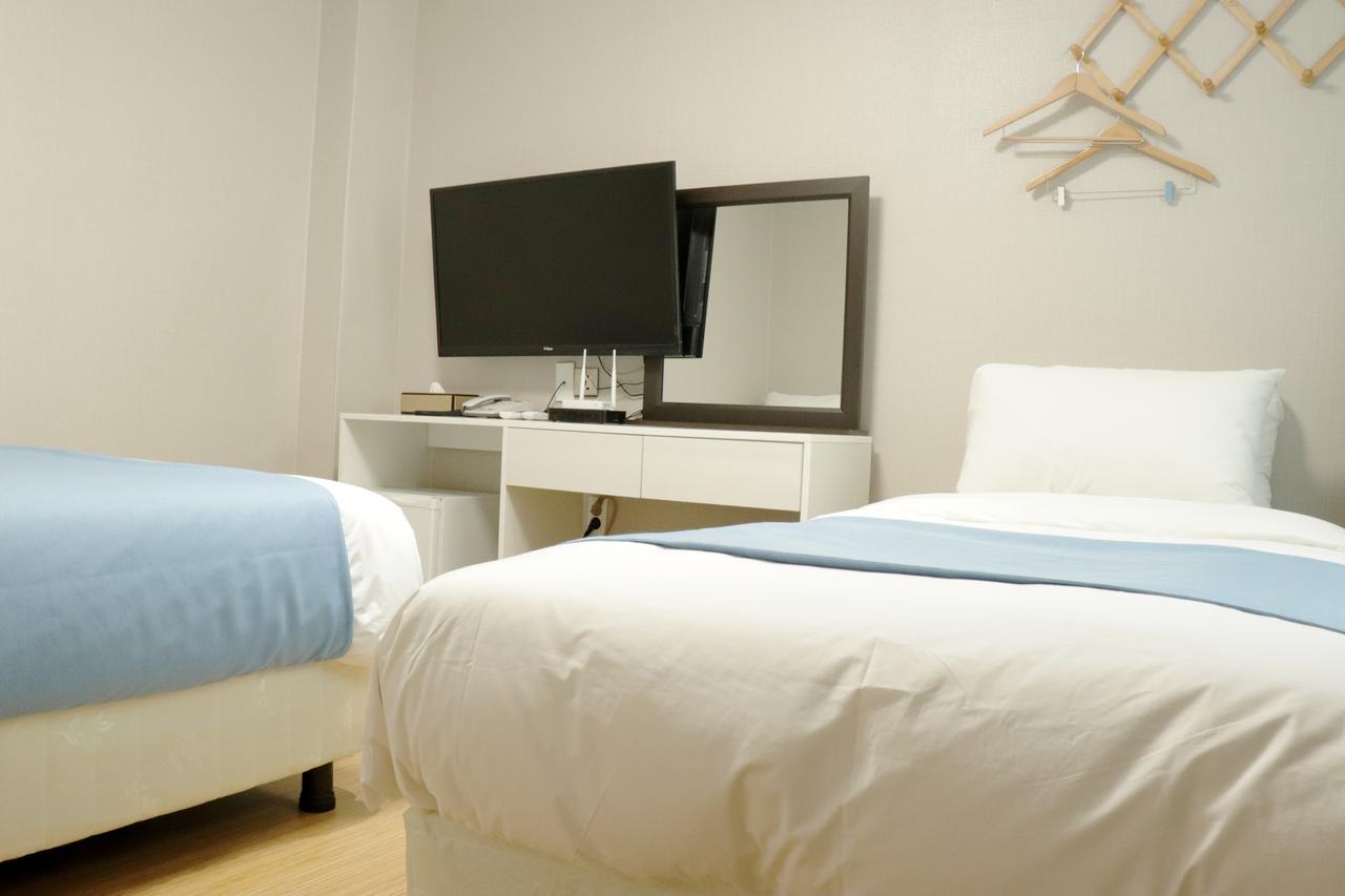 Hotel Ora 2*